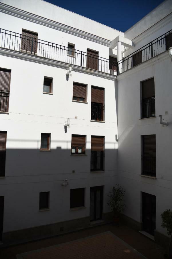First Floor Close Macarena Church Seville Exterior photo